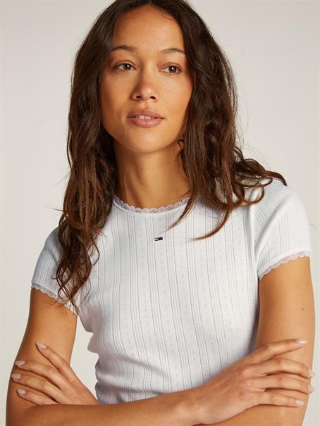 TJW SLIM POINTELLE RIB TEE ecru