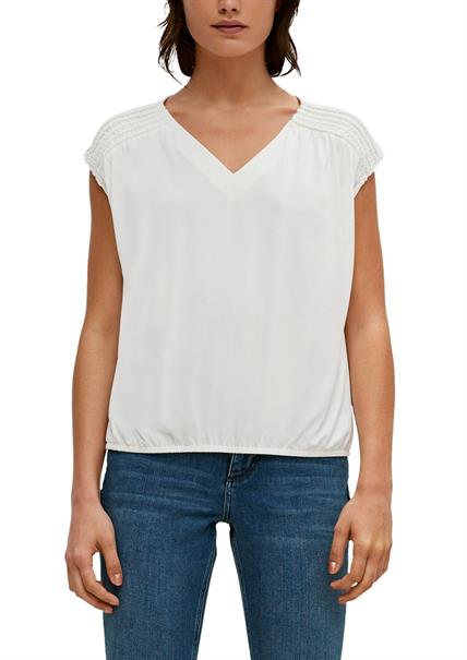 Top mit Raffdetail weiß