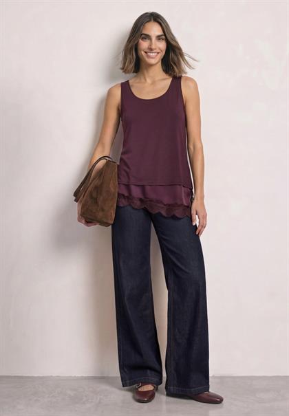 Top mit Rundhals und dekorativer Spitze rustic rouge
