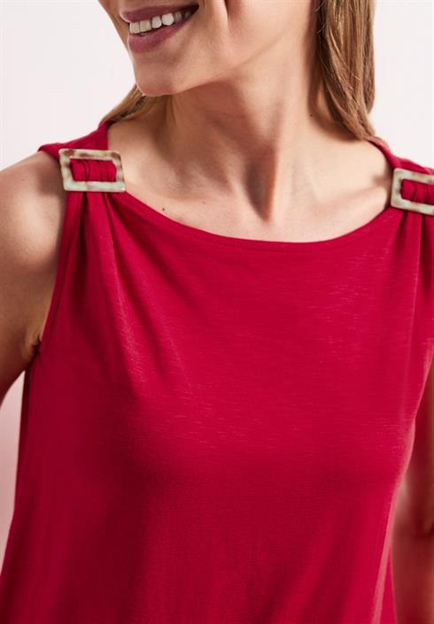 top-mit-rundhals-und-schulterdetail-salsa-red