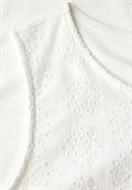 Top mit Zierstickerei off white