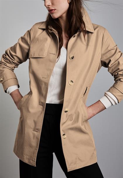 Trenchcoat desert beige