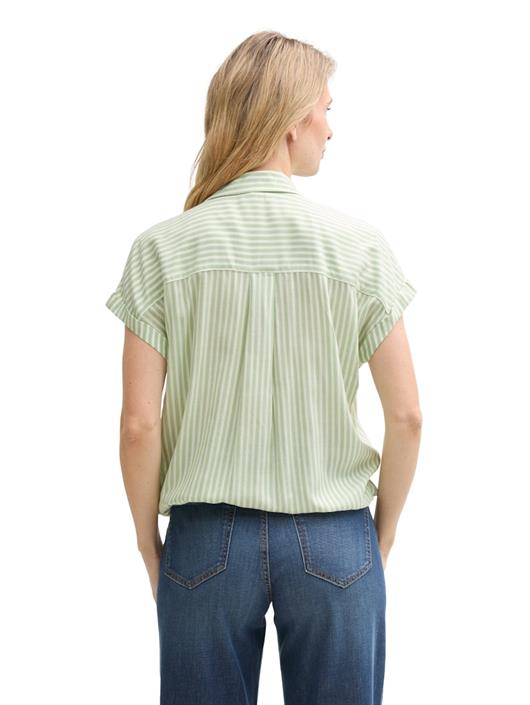true-green-white-thin-stripe