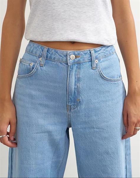 TSBARREL HR DENIM JEANS LB NOOS light blue denim