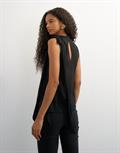 TSBETSY L/S HIGH NECK SCARF TOP JRS jet black