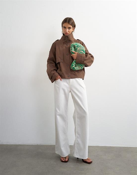 tshaba-cropped-trenchcoat-otw-red-heart