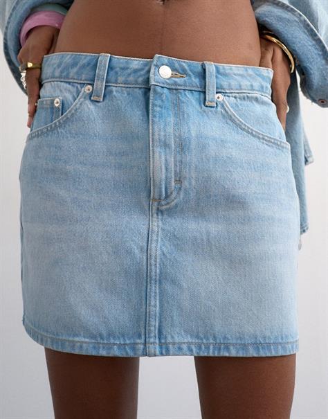 TSSILJE HR MINI DNM SKIRT BLEACH bleached sand