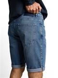 TTJOSH REGULAR SLIM Jeans Shorts mid stone bright blue denim