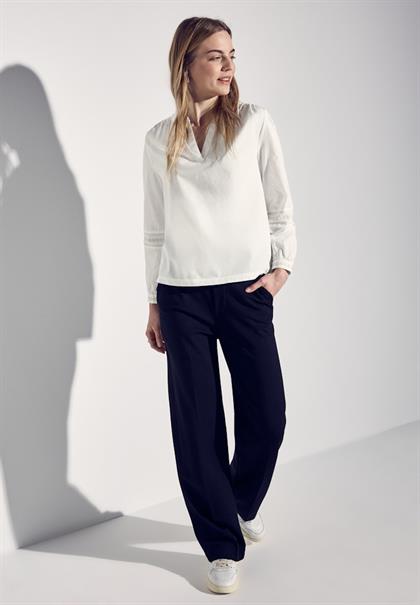 Tunika mit Stickdetail off white