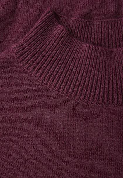 Turtleneck Pullover dark plum red