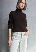 Turtleneck Pullover velvet wine