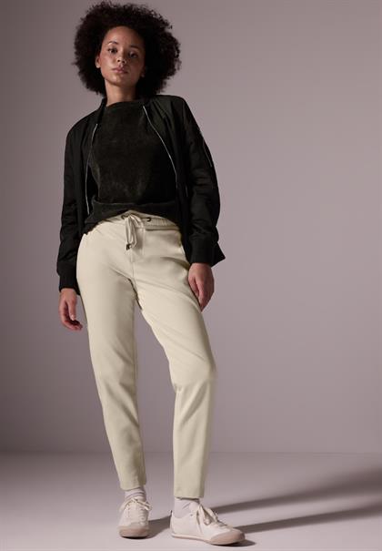 Twill Jogger vanilla sky