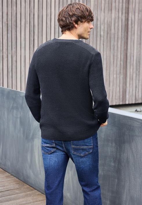 two-tone-pullover-nightside-blue