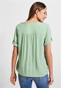 Unifarbene Basic Bluse fresh salvia green