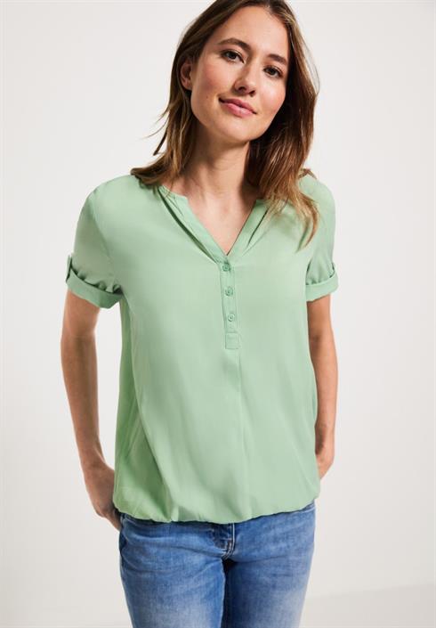unifarbene-basic-bluse-fresh-salvia-green