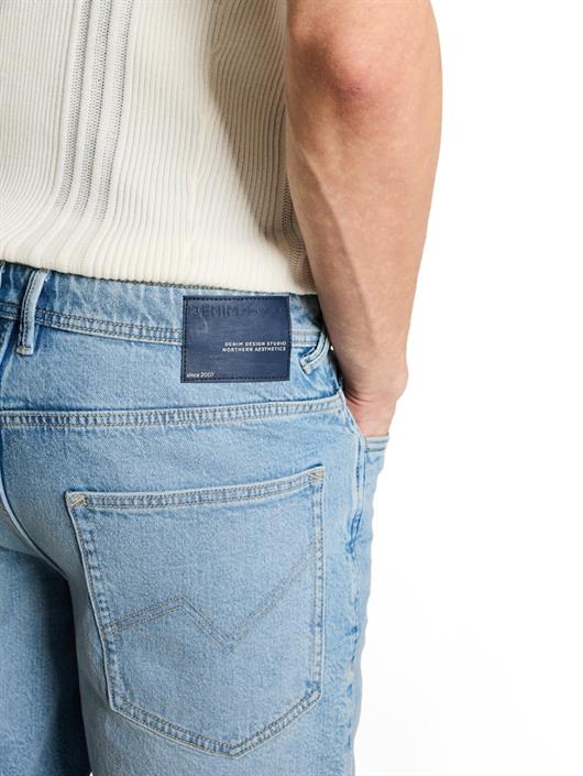 used-light-stone-blue-denim