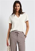 V-Neck Shirt in Leinen-Optik off white