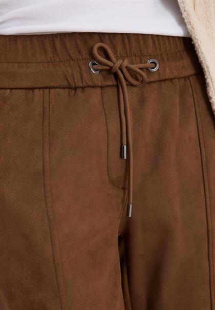 Velourshose mocha caramel