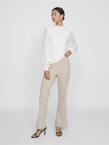 VICIKI L/S HIGH NECK LACE TOP/TB cloud dancer