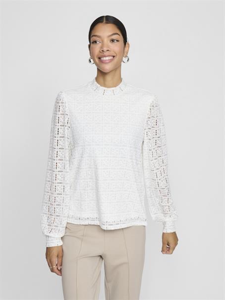 VICIKI L/S HIGH NECK LACE TOP/TB cloud dancer