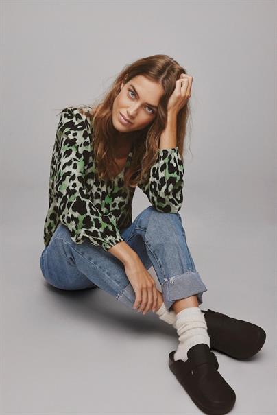 VIFINI V-NECK L/S TOP - NOOS mineral green