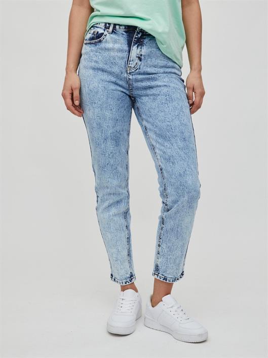 vigilliana-hw-mom-jeans-medium-blue-denim