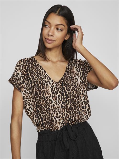 VILAYA S/S V-NECK TOP black
