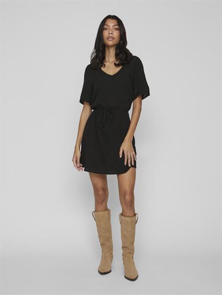 VIMESA DETAIL V-NECK S/S DRESS - NOOS black
