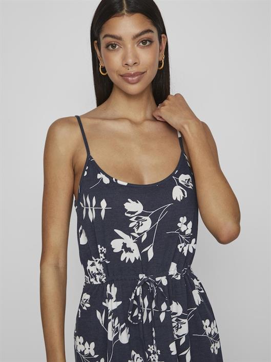 vimooney-strap-dress-1-ka-navy-blazer