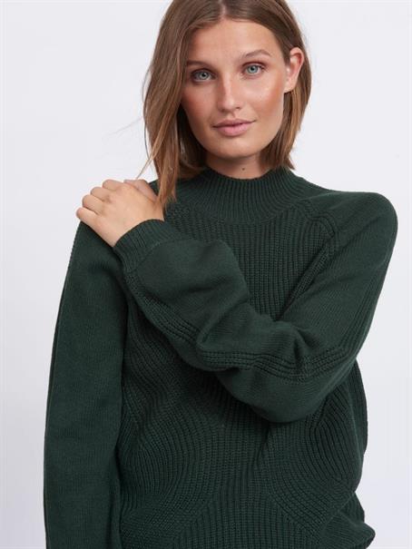 VIOA TURTLENECK L/S KNIT TOP darkest spruce