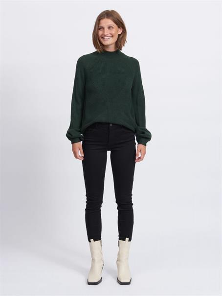 VIOA TURTLENECK L/S KNIT TOP darkest spruce