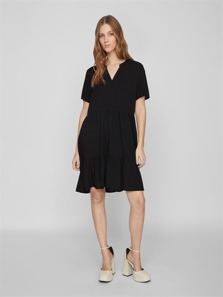 VIPAYA V-NECK S/S DRESS - NOOS black