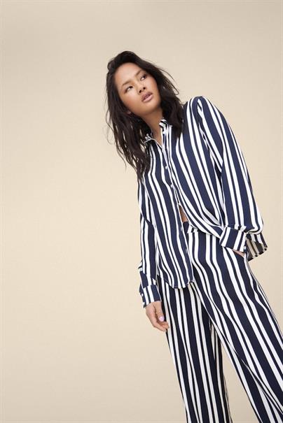 VIRASHA RW WIDE PANT/SU/PB navy blazer