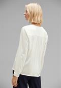 Viskosebluse mit Knopfleiste off white