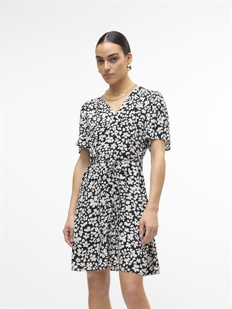 VMALBA SS SHORT DRESS WVN GA NOOS black
