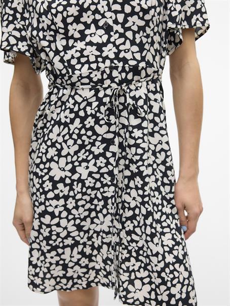 VMALBA SS SHORT DRESS WVN GA NOOS black