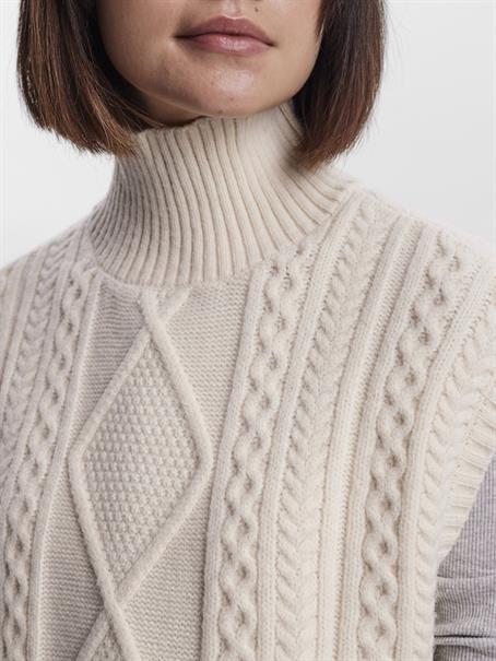 VMAMINA SL HIGH NECK VEST GA birch