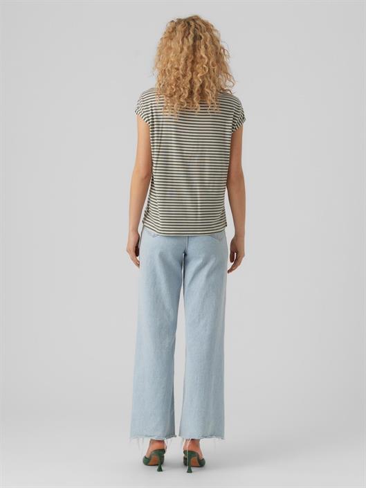 vmava-ss-top-stripe-ga-jrs-noos-laurel-wreath