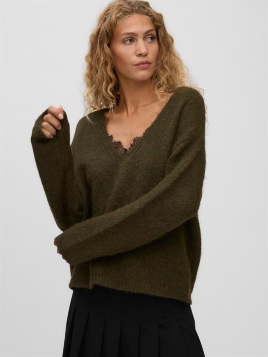 vmberry-lace-ls-v-neck-pullover-noos-forest-night