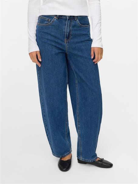VMBILLIE HR BARREL ANK JEANS LI3142 NOOS medium blue denim