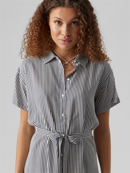 VMBUMPY SS CALF SHIRT DRESS WVN GA NOOS snow white2