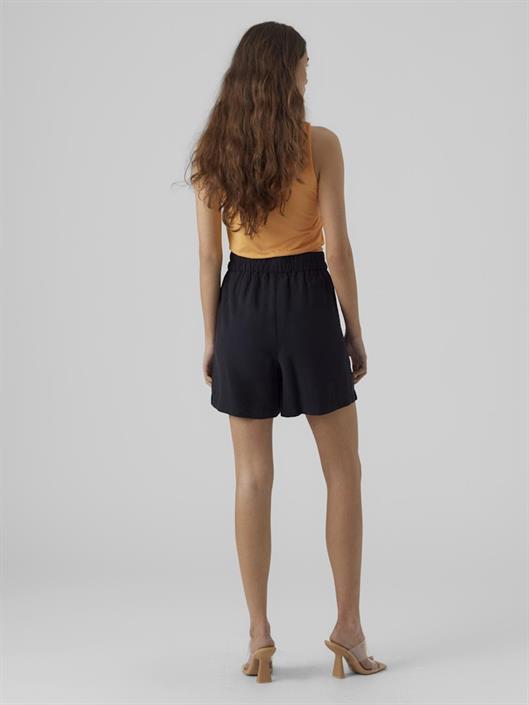 vmcarmen-hw-loose-shorts-noos-black