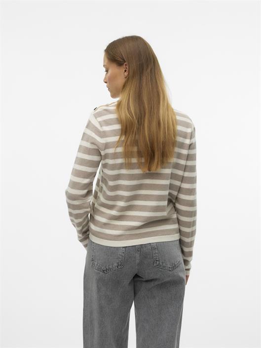 vmfantastic-ls-o-neck-button-pull-ga-boo-birch1