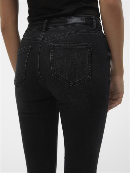 VMFLASH MR SKINNY JEANS LI111 GA NOOS black denim