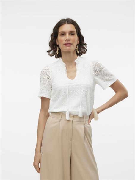 VMHONEY LACE S/S TASSEL TOP WVN GA snow white