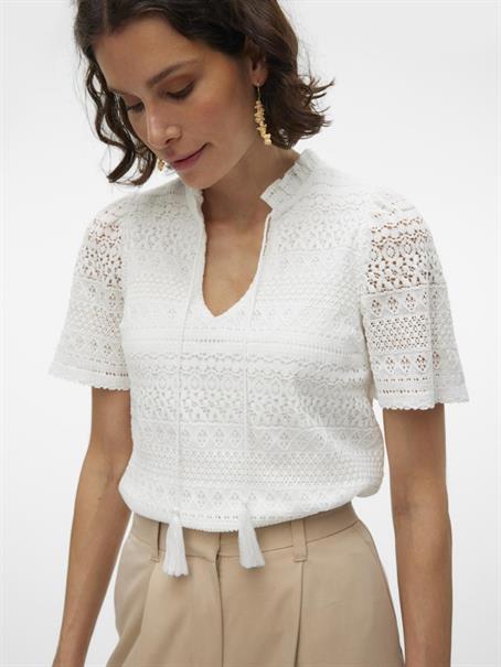 VMHONEY LACE S/S TASSEL TOP WVN GA snow white