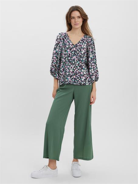 VMINGA 2/4 V-NECK TOP WVN black