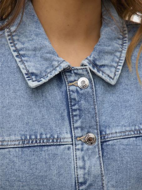 VMJAMIE LS DENIM SHACKET MIX GA NOOS light blue denim