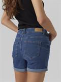 VMLUNA MR FOLD SHORTS MIX GA NOOS medium blue denim
