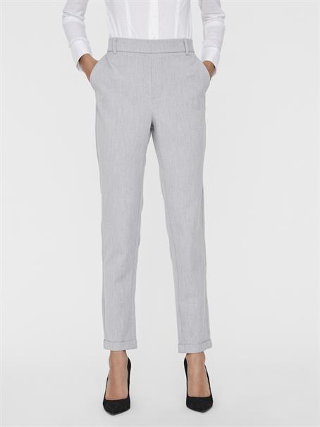 VMMAYA MW LOOSE SOLID PANT NOOS hellgrau2